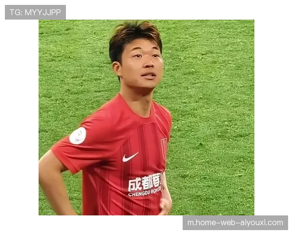 严鼎皓李提香加盟铁人 中场控制力提升与球队风格转型观察